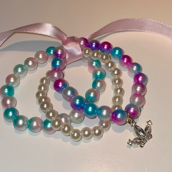 Children’s 3pack Bracelets! - Picture 2 of 3